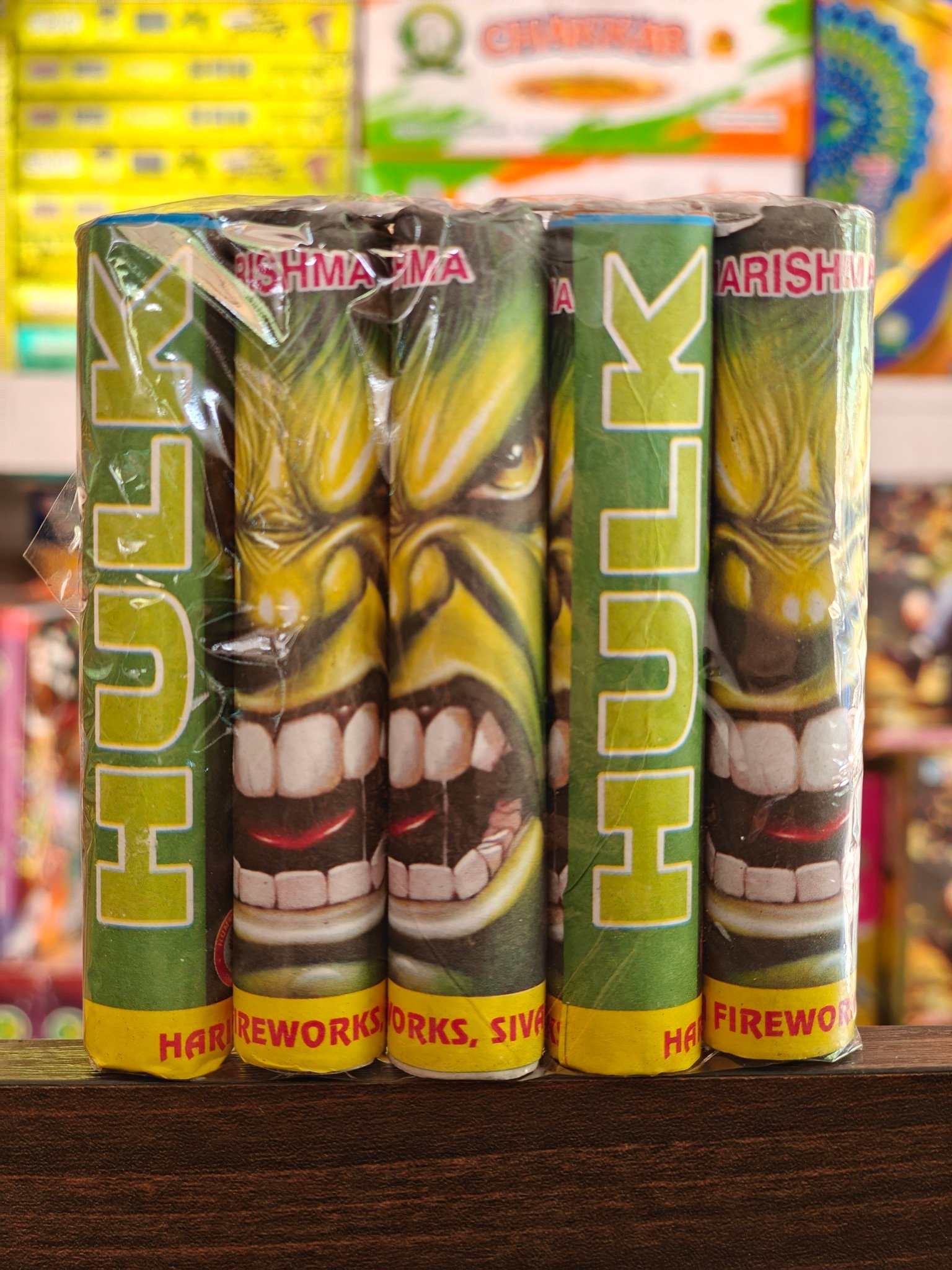 Hulk (4 inch deluxe)